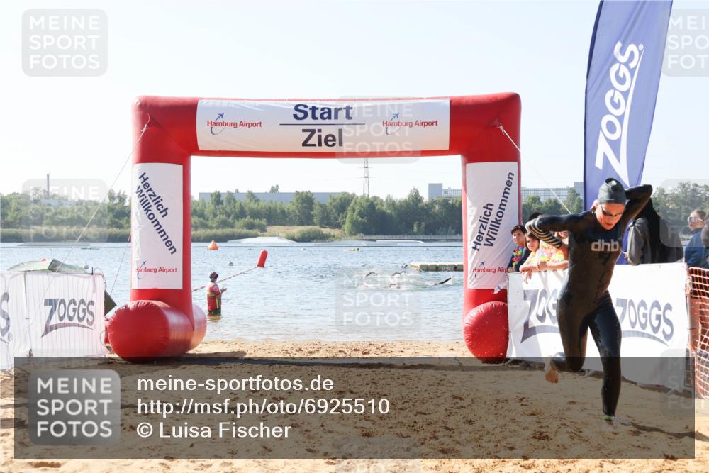 01.09.2024 - 17. Tribühne Triathlon Luisa Fischer http://msf.ph/oto/6925510 01.09.2024 10:49:15 Schwimmen 325, 343, 370 meine-sportfotos.de