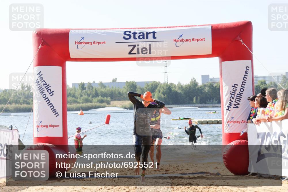 01.09.2024 - 17. Tribühne Triathlon Luisa Fischer http://msf.ph/oto/6925521 01.09.2024 10:49:32 Schwimmen 316, 323, 327, 366 meine-sportfotos.de