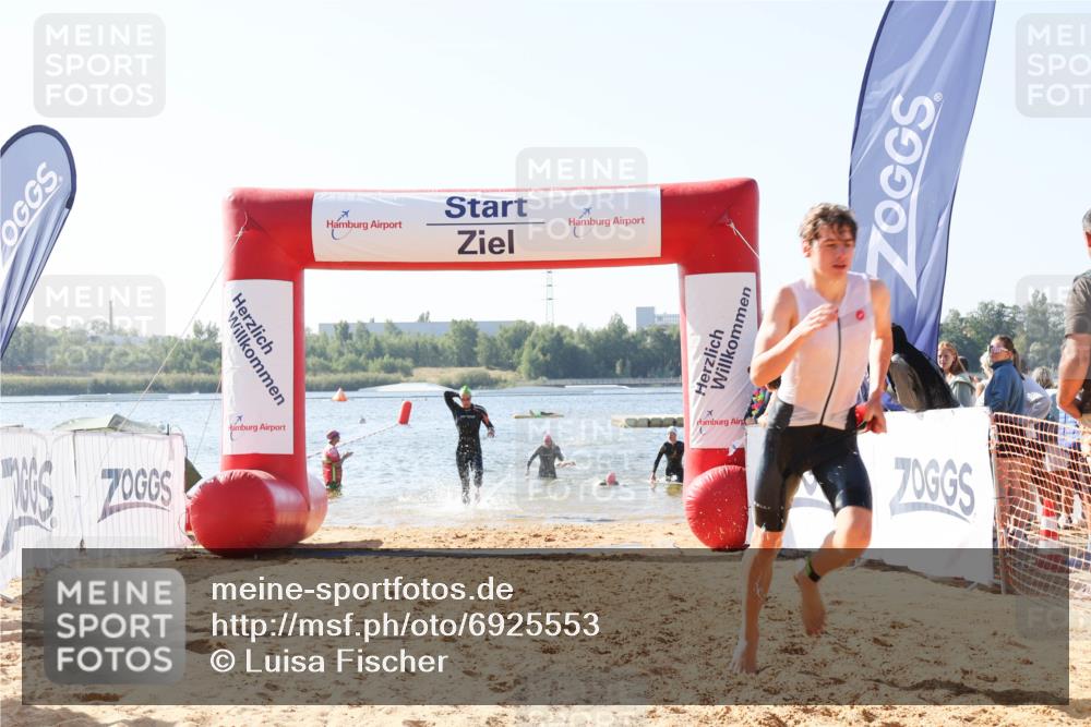 01.09.2024 - 17. Tribühne Triathlon Luisa Fischer http://msf.ph/oto/6925553 01.09.2024 10:49:40 Schwimmen 316, 323, 327, 366, 374, 384, 436 meine-sportfotos.de