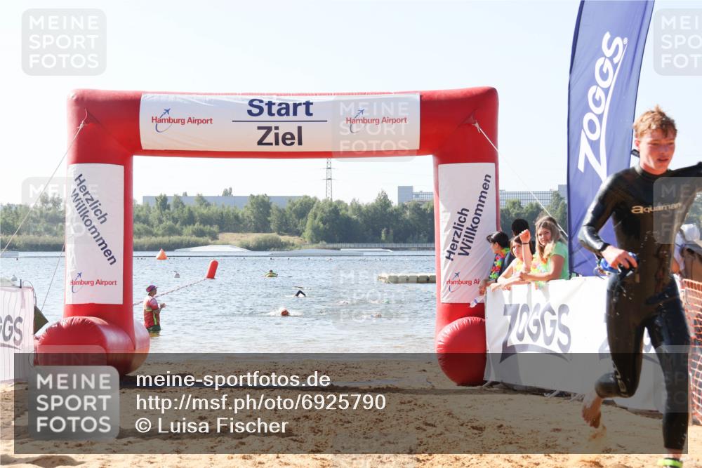 01.09.2024 - 17. Tribühne Triathlon Luisa Fischer http://msf.ph/oto/6925790 01.09.2024 10:51:11 Schwimmen 310, 314, 328, 337 meine-sportfotos.de