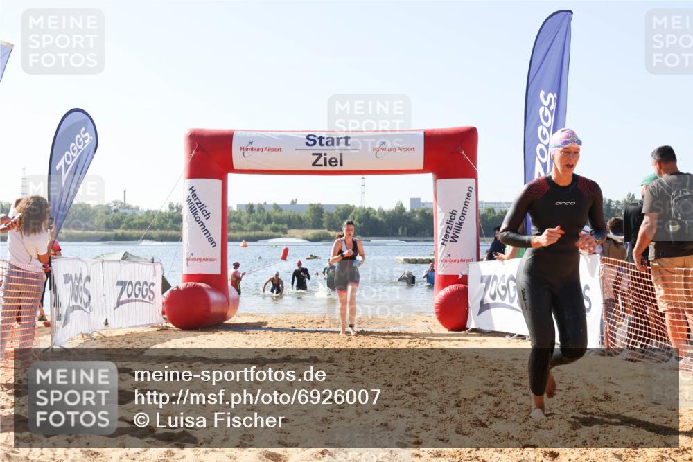 01.09.2024 - 17. Tribühne Triathlon Luisa Fischer http://msf.ph/oto/6926007 01.09.2024 10:53:56 Schwimmen 309, 335, 348, 423, 428 meine-sportfotos.de