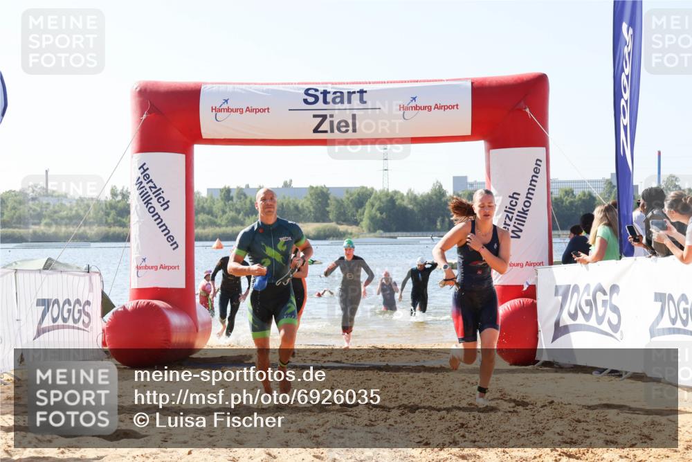 01.09.2024 - 17. Tribühne Triathlon Luisa Fischer http://msf.ph/oto/6926035 01.09.2024 10:54:04 Schwimmen 309, 335, 336, 339, 348, 382, 386, 394, 395, 423 meine-sportfotos.de