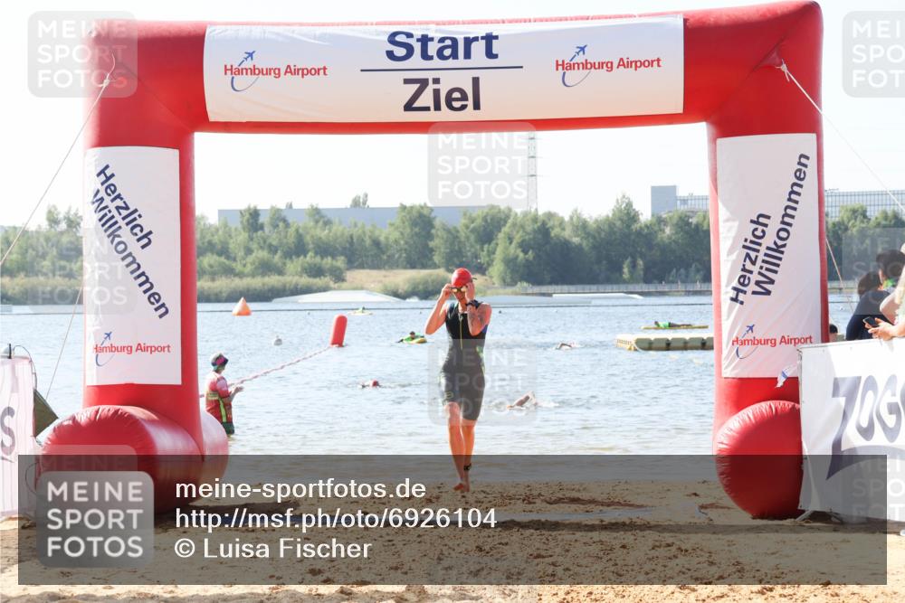 01.09.2024 - 17. Tribühne Triathlon Luisa Fischer http://msf.ph/oto/6926104 01.09.2024 10:54:20 Schwimmen 336, 394, 395, 446 meine-sportfotos.de