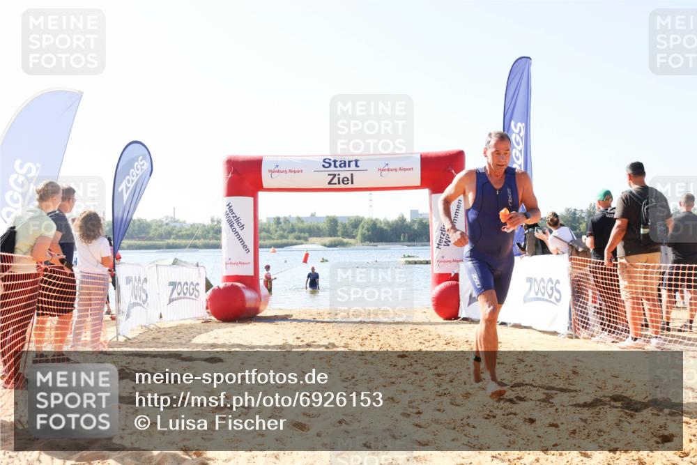 01.09.2024 - 17. Tribühne Triathlon Luisa Fischer http://msf.ph/oto/6926153 01.09.2024 10:54:40 Schwimmen 409 meine-sportfotos.de
