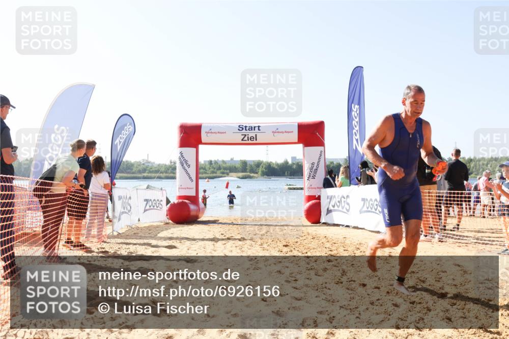 01.09.2024 - 17. Tribühne Triathlon Luisa Fischer http://msf.ph/oto/6926156 01.09.2024 10:54:40 Schwimmen 409 meine-sportfotos.de