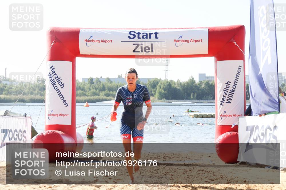 01.09.2024 - 17. Tribühne Triathlon Luisa Fischer http://msf.ph/oto/6926176 01.09.2024 10:54:54 Schwimmen 430 meine-sportfotos.de