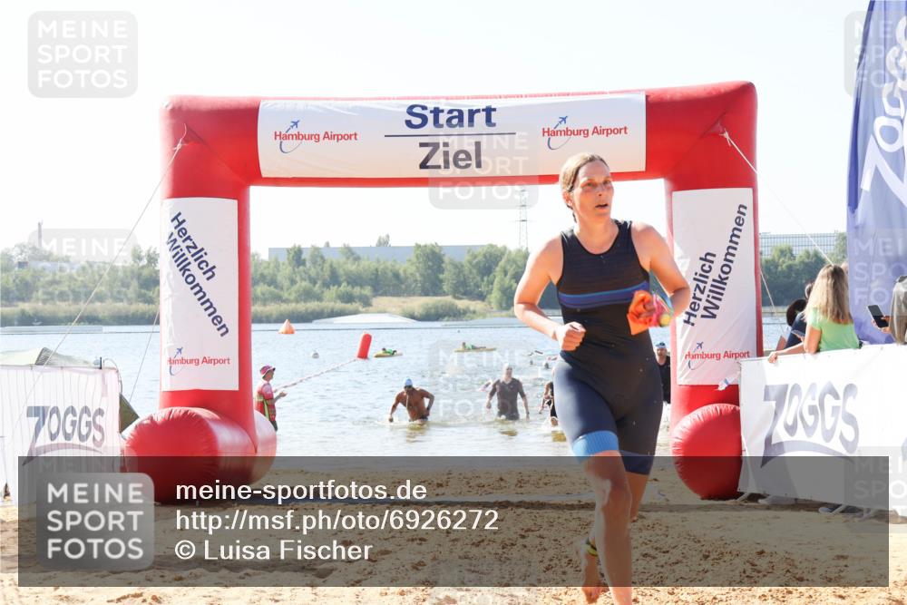 01.09.2024 - 17. Tribühne Triathlon Luisa Fischer http://msf.ph/oto/6926272 01.09.2024 10:56:01 Schwimmen 313, 372, 390, 399, 412 meine-sportfotos.de