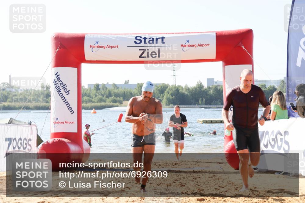 01.09.2024 - 17. Tribühne Triathlon Luisa Fischer http://msf.ph/oto/6926309 01.09.2024 10:56:11 Schwimmen 308, 313, 390, 399, 412, 426 meine-sportfotos.de