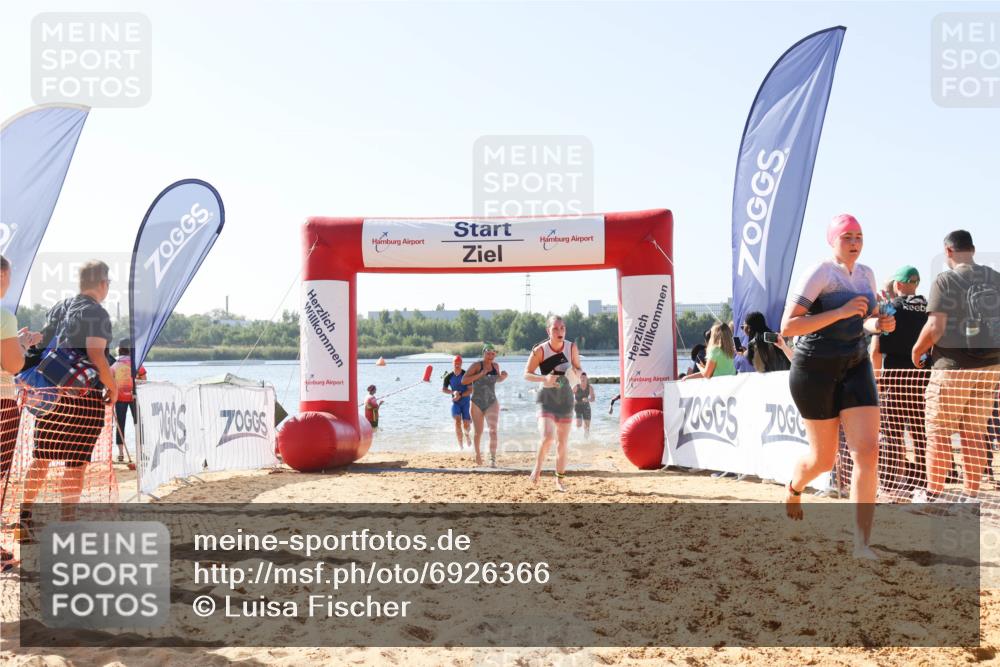 01.09.2024 - 17. Tribühne Triathlon Luisa Fischer http://msf.ph/oto/6926366 01.09.2024 10:56:27 Schwimmen 308, 326, 332, 342, 360, 417, 1479 meine-sportfotos.de
