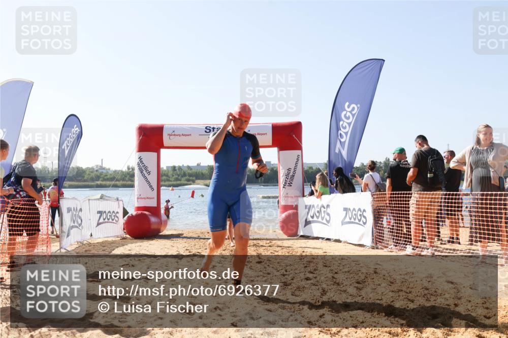 01.09.2024 - 17. Tribühne Triathlon Luisa Fischer http://msf.ph/oto/6926377 01.09.2024 10:56:33 Schwimmen 326, 332, 342, 360, 378, 417, 1479 meine-sportfotos.de