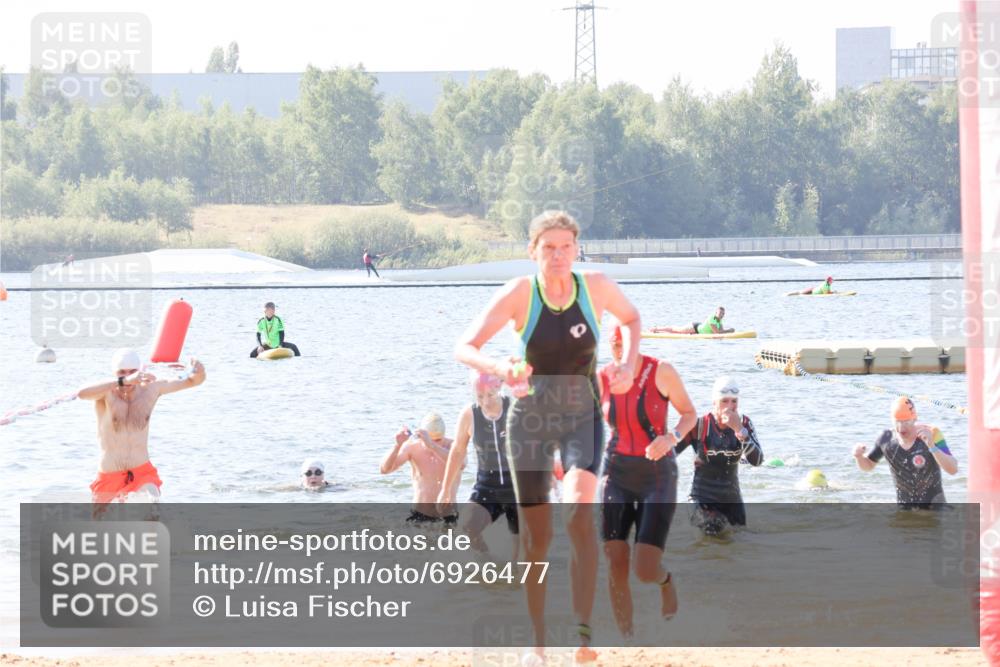 01.09.2024 - 17. Tribühne Triathlon Luisa Fischer http://msf.ph/oto/6926477 01.09.2024 10:57:46 Schwimmen 373, 376, 408, 411, 431, 442 meine-sportfotos.de