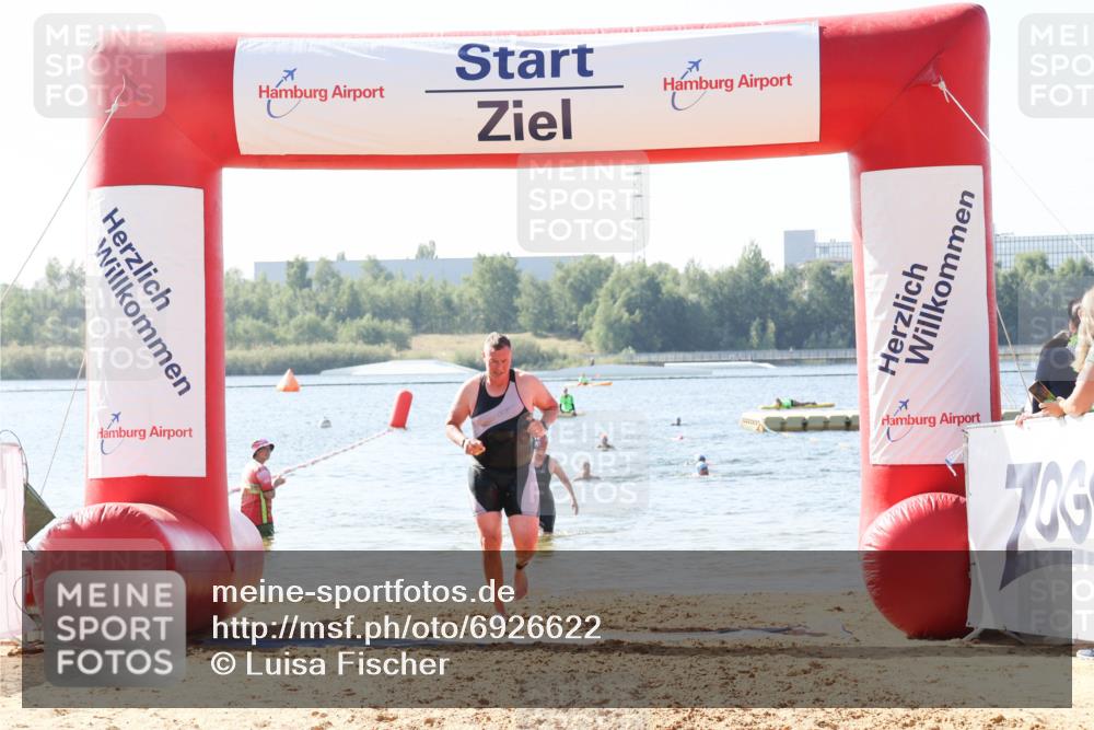 01.09.2024 - 17. Tribühne Triathlon Luisa Fischer http://msf.ph/oto/6926622 01.09.2024 10:58:56 Schwimmen 60, 400, 420, 434 meine-sportfotos.de