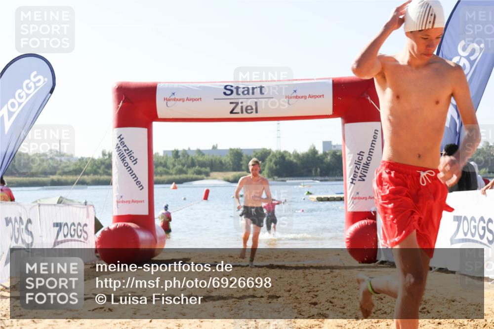 01.09.2024 - 17. Tribühne Triathlon Luisa Fischer http://msf.ph/oto/6926698 01.09.2024 10:59:23 Schwimmen 333, 405, 429 meine-sportfotos.de