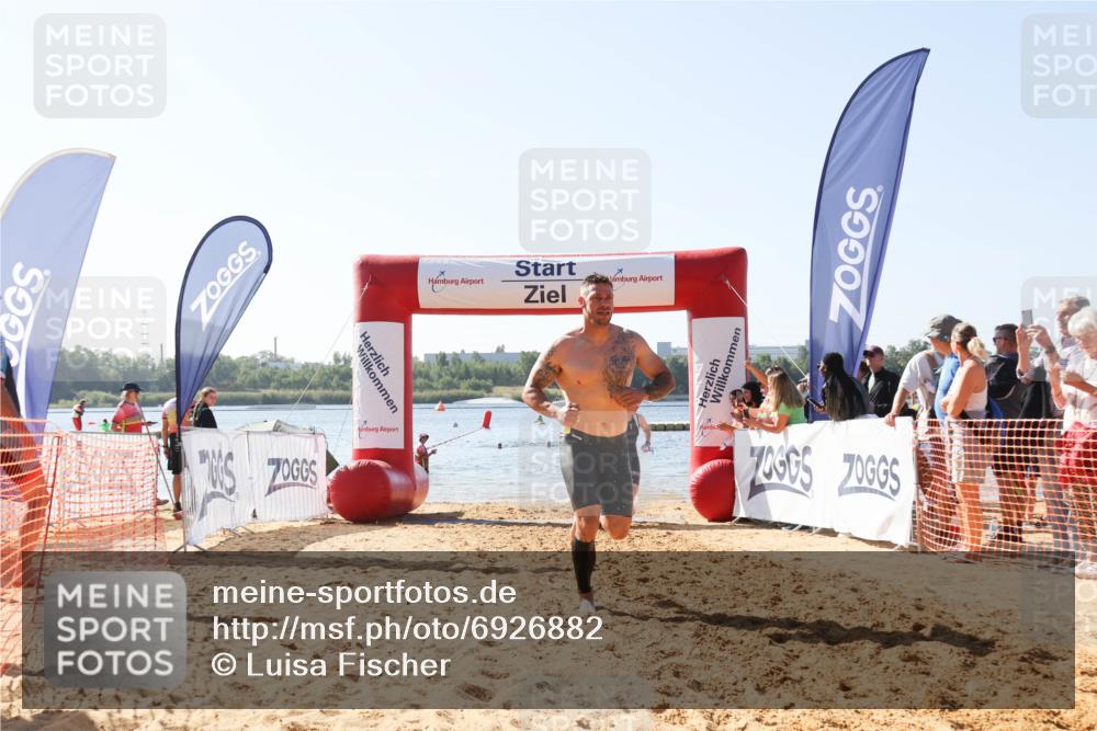 01.09.2024 - 17. Tribühne Triathlon Luisa Fischer http://msf.ph/oto/6926882 01.09.2024 11:00:44 Schwimmen 380, 422, 444 meine-sportfotos.de