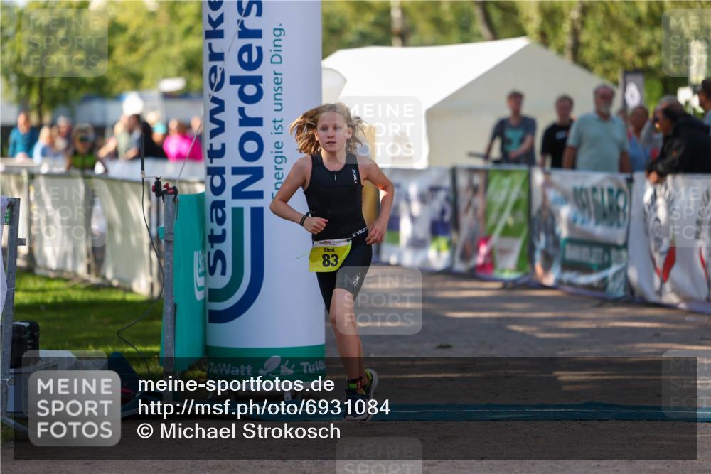 01.09.2024 - 17. Tribühne Triathlon Michael Strokosch http://msf.ph/oto/6931084 01.09.2024 09:49:59 Ziel 83, 92, 99 meine-sportfotos.de
