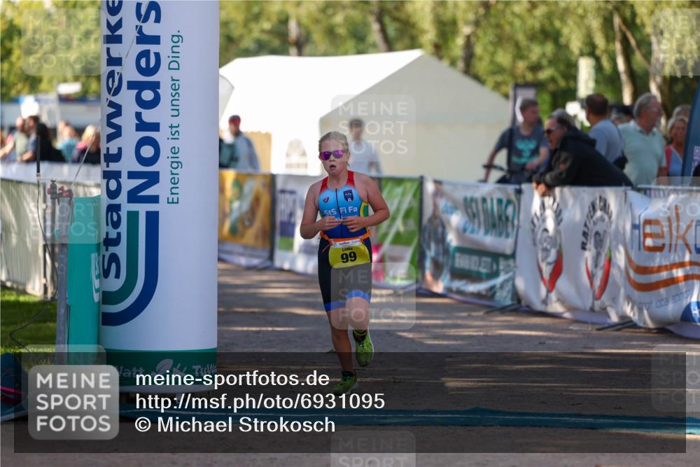 01.09.2024 - 17. Tribühne Triathlon Michael Strokosch http://msf.ph/oto/6931095 01.09.2024 09:50:02 Ziel 83, 92, 99 meine-sportfotos.de