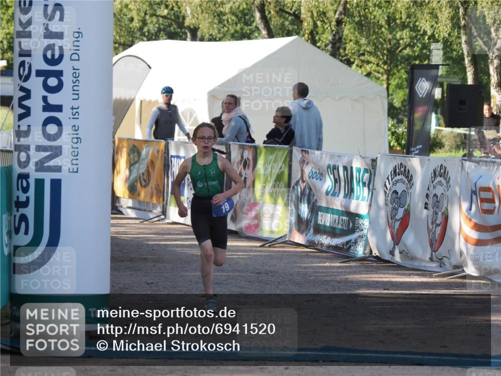 01.09.2024 - 17. Tribühne Triathlon Michael Strokosch http://msf.ph/oto/6941520 01.09.2024 09:15:05 Ziel 19, 37 meine-sportfotos.de