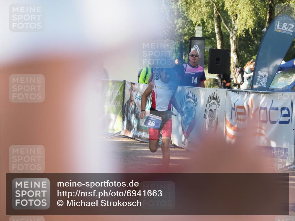 01.09.2024 - 17. Tribühne Triathlon Michael Strokosch http://msf.ph/oto/6941663 01.09.2024 09:17:19 Ziel 16, 26 meine-sportfotos.de