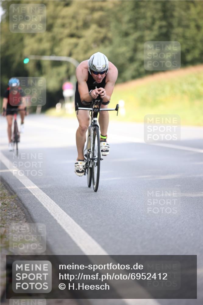 01.09.2024 - 17. Tribühne Triathlon H.Heesch http://msf.ph/oto/6952412 01.09.2024 15:45:41 Radfahren 1159, 1259, 1442 meine-sportfotos.de