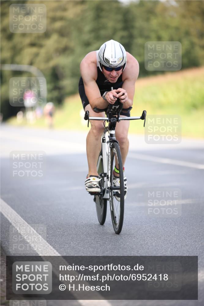 01.09.2024 - 17. Tribühne Triathlon H.Heesch http://msf.ph/oto/6952418 01.09.2024 15:45:41 Radfahren 1159, 1259, 1442 meine-sportfotos.de