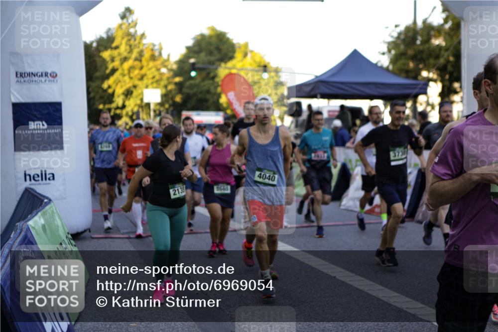 01.09.2024 - BARMER Alsterlauf Kathrin Stürmer Photography http://msf.ph/oto/6969054 01.09.2024 08:59:35 Ziel  meine-sportfotos.de