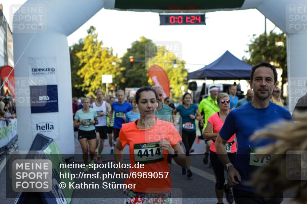 01.09.2024 - BARMER Alsterlauf Kathrin Stürmer Photography http://msf.ph/oto/6969057 01.09.2024 08:59:50 Ziel  meine-sportfotos.de