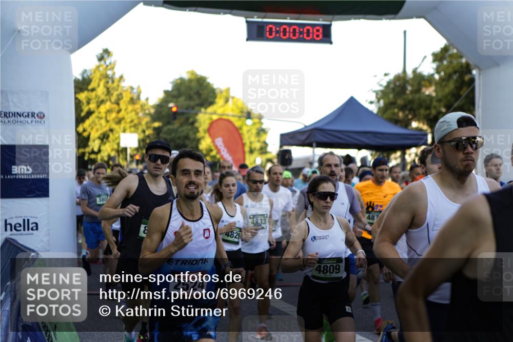 01.09.2024 - BARMER Alsterlauf Kathrin Stürmer Photography http://msf.ph/oto/6969246 01.09.2024 08:58:34 Ziel  meine-sportfotos.de