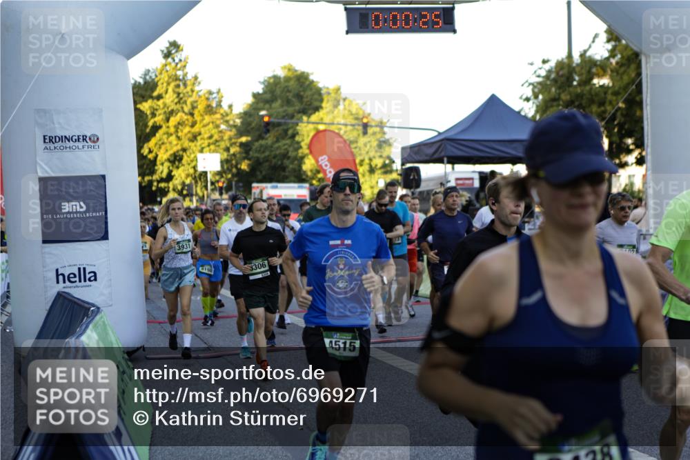 01.09.2024 - BARMER Alsterlauf Kathrin Stürmer Photography http://msf.ph/oto/6969271 01.09.2024 08:58:50 Ziel  meine-sportfotos.de