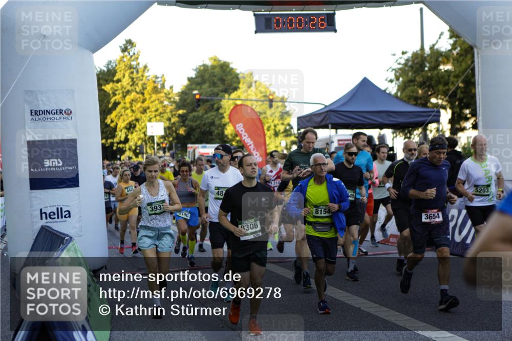 01.09.2024 - BARMER Alsterlauf Kathrin Stürmer Photography http://msf.ph/oto/6969278 01.09.2024 08:58:51 Ziel  meine-sportfotos.de