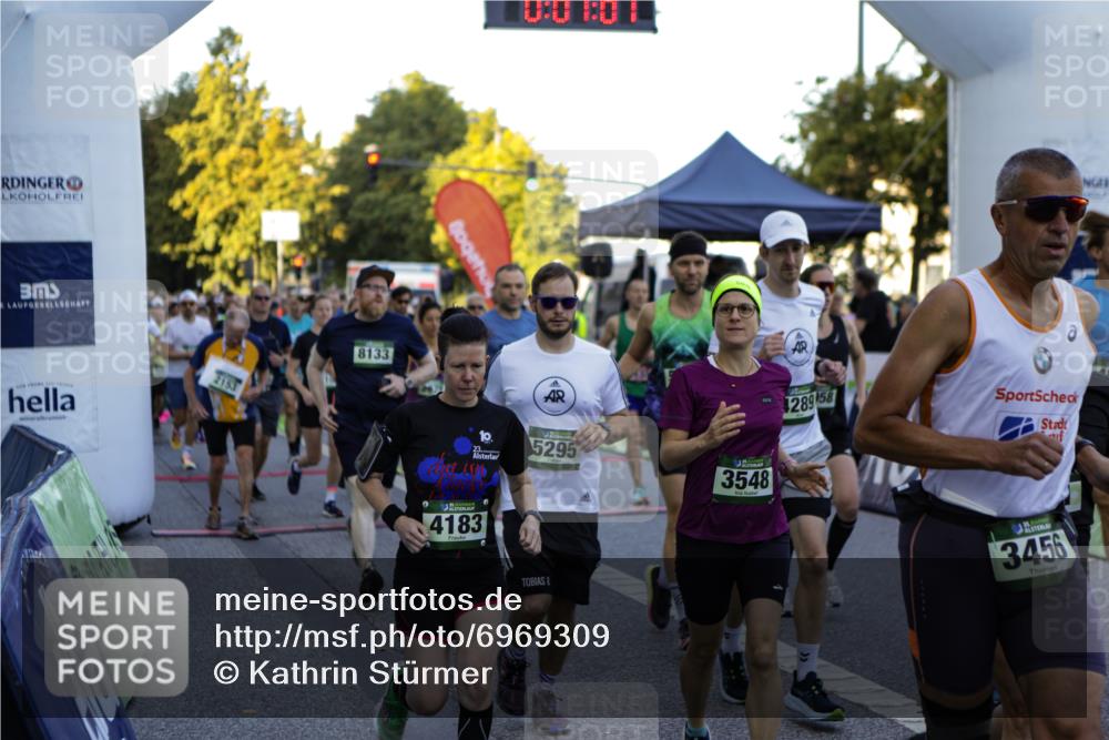 01.09.2024 - BARMER Alsterlauf Kathrin Stürmer Photography http://msf.ph/oto/6969309 01.09.2024 08:59:26 Ziel  meine-sportfotos.de