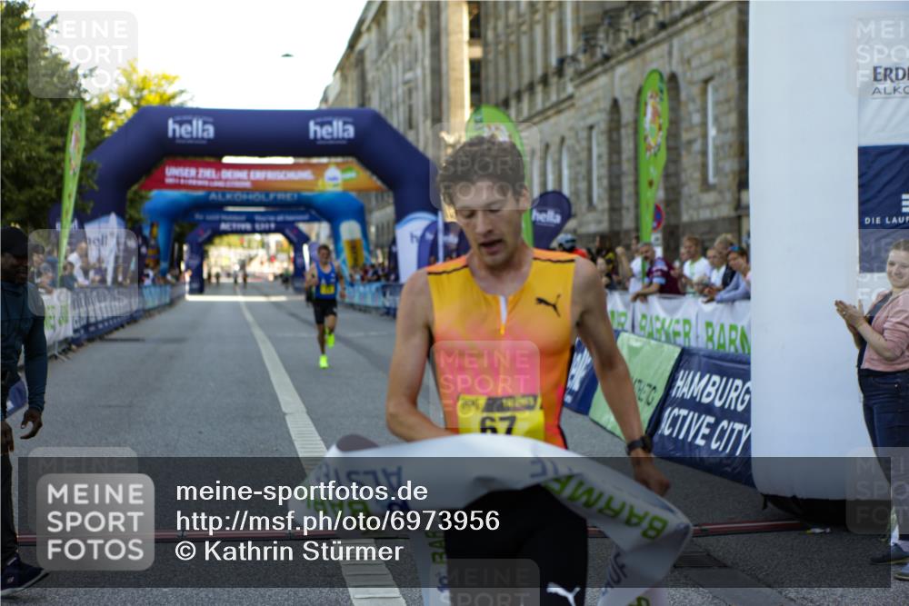 01.09.2024 - BARMER Alsterlauf Kathrin Stürmer Photography http://msf.ph/oto/6973956 01.09.2024 11:14:56 Ziel 63, 67, 72 meine-sportfotos.de