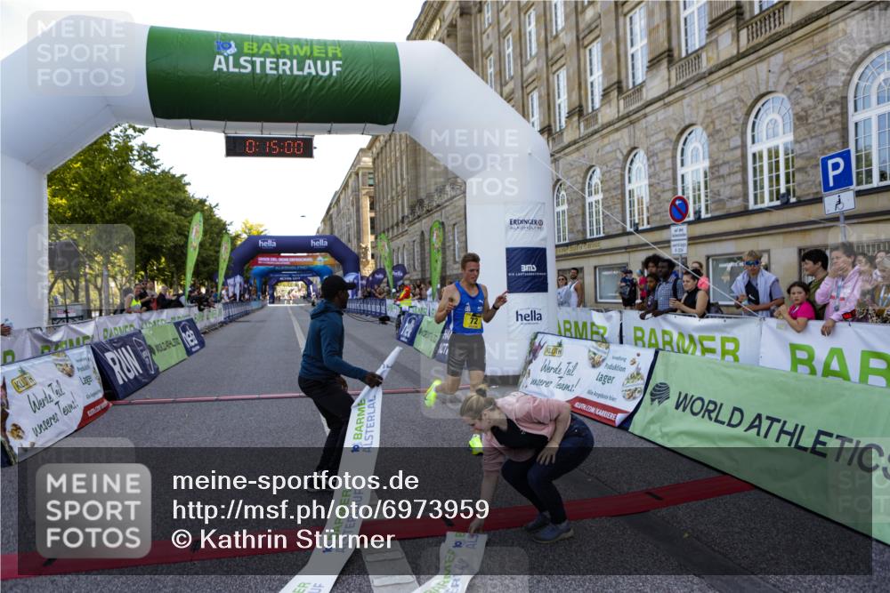 01.09.2024 - BARMER Alsterlauf Kathrin Stürmer Photography http://msf.ph/oto/6973959 01.09.2024 11:14:59 Ziel 67, 72 meine-sportfotos.de