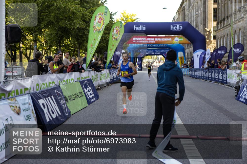 01.09.2024 - BARMER Alsterlauf Kathrin Stürmer Photography http://msf.ph/oto/6973983 01.09.2024 11:15:39 Ziel 52, 56, 64, 66, 70 meine-sportfotos.de