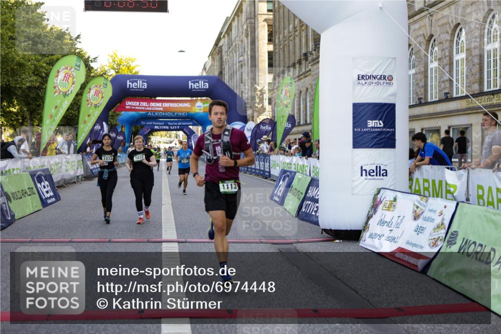 01.09.2024 - BARMER Alsterlauf Kathrin Stürmer Photography http://msf.ph/oto/6974448 01.09.2024 11:38:49 Ziel 1032, 1033, 1154, 1031, 1113, 1114, 1200, 8300, 8311 meine-sportfotos.de