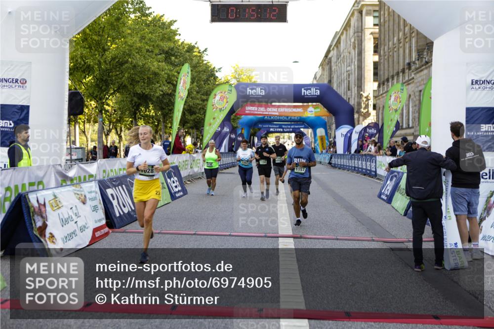 01.09.2024 - BARMER Alsterlauf Kathrin Stürmer Photography http://msf.ph/oto/6974905 01.09.2024 11:45:11 Ziel 292, 1028, 1062, 1092, 1130, 1150, 1157, 1179 meine-sportfotos.de