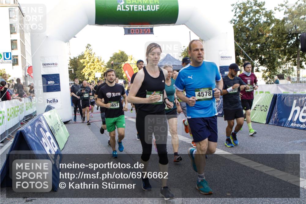 01.09.2024 - BARMER Alsterlauf Kathrin Stürmer Photography http://msf.ph/oto/6976662 01.09.2024 09:13:06 Ziel  meine-sportfotos.de