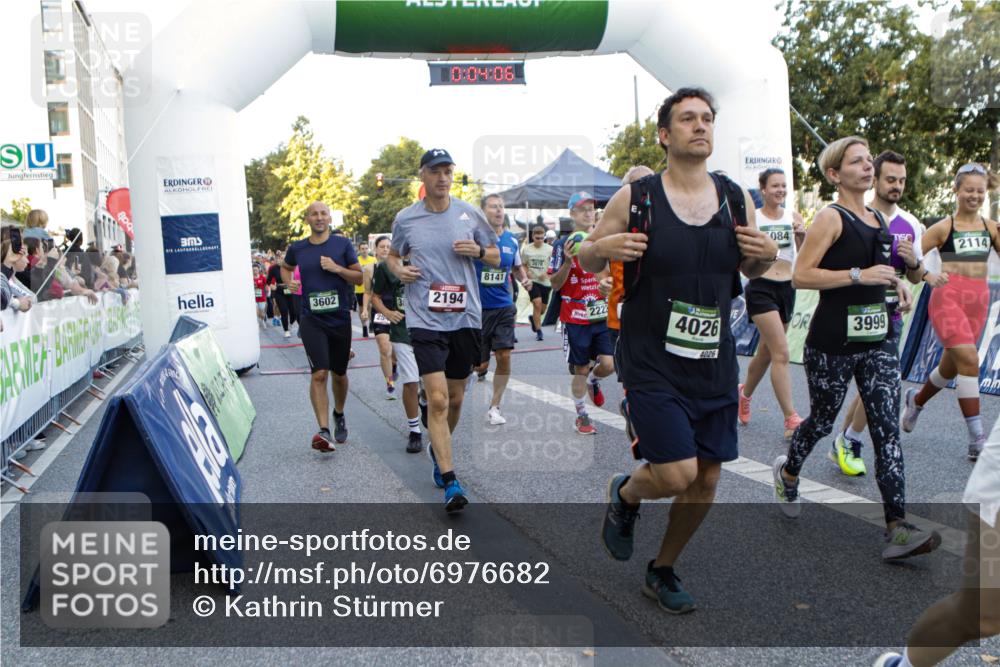 01.09.2024 - BARMER Alsterlauf Kathrin Stürmer Photography http://msf.ph/oto/6976682 01.09.2024 09:13:13 Ziel  meine-sportfotos.de