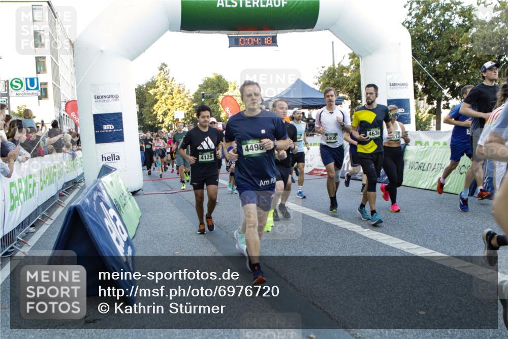 01.09.2024 - BARMER Alsterlauf Kathrin Stürmer Photography http://msf.ph/oto/6976720 01.09.2024 09:13:26 Ziel  meine-sportfotos.de