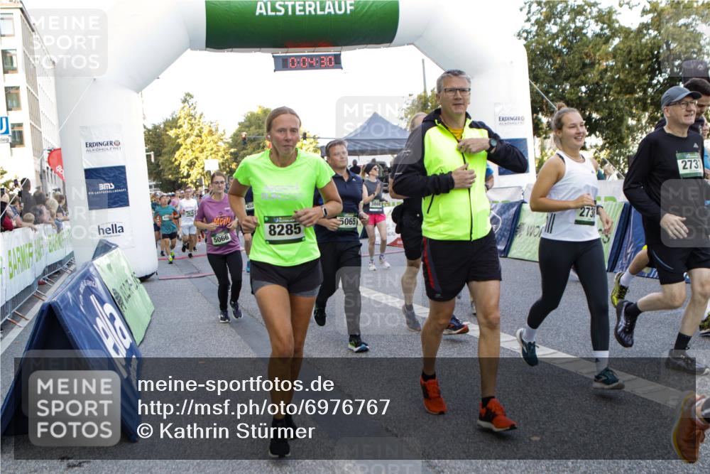 01.09.2024 - BARMER Alsterlauf Kathrin Stürmer Photography http://msf.ph/oto/6976767 01.09.2024 09:13:37 Ziel  meine-sportfotos.de