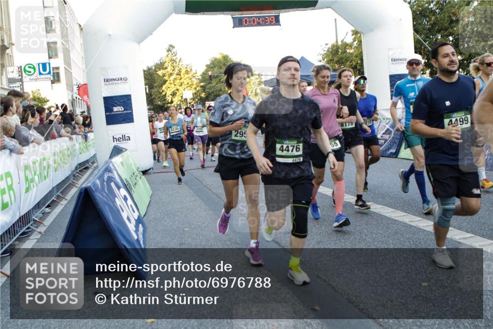 01.09.2024 - BARMER Alsterlauf Kathrin Stürmer Photography http://msf.ph/oto/6976788 01.09.2024 09:13:46 Ziel  meine-sportfotos.de