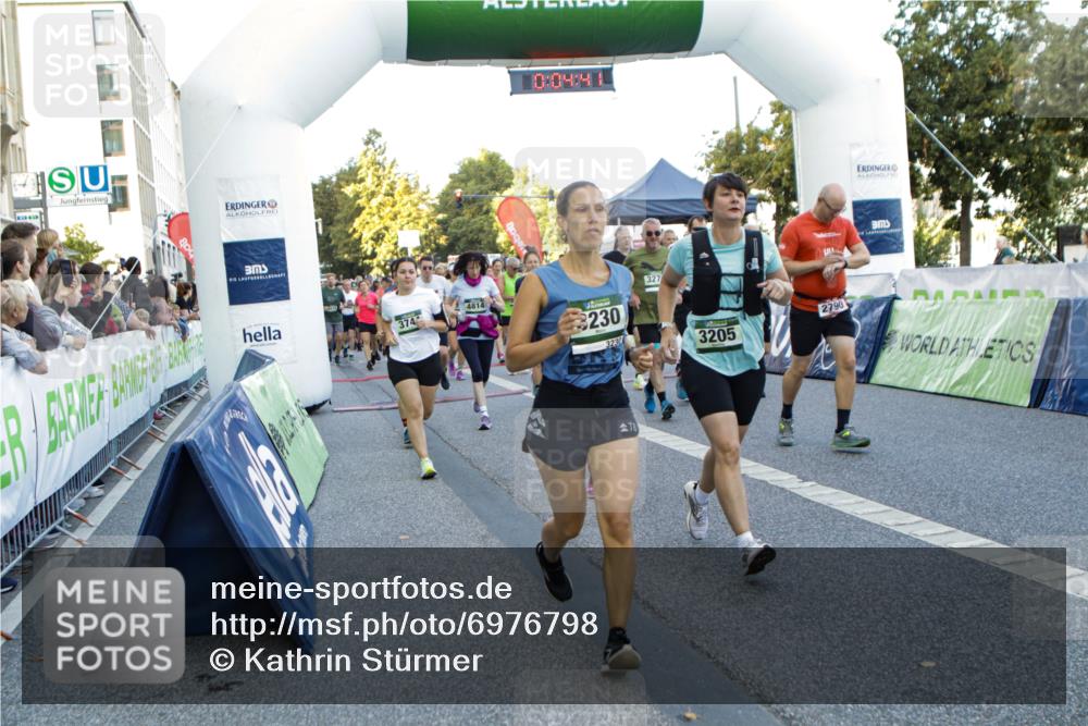 01.09.2024 - BARMER Alsterlauf Kathrin Stürmer Photography http://msf.ph/oto/6976798 01.09.2024 09:13:49 Ziel  meine-sportfotos.de