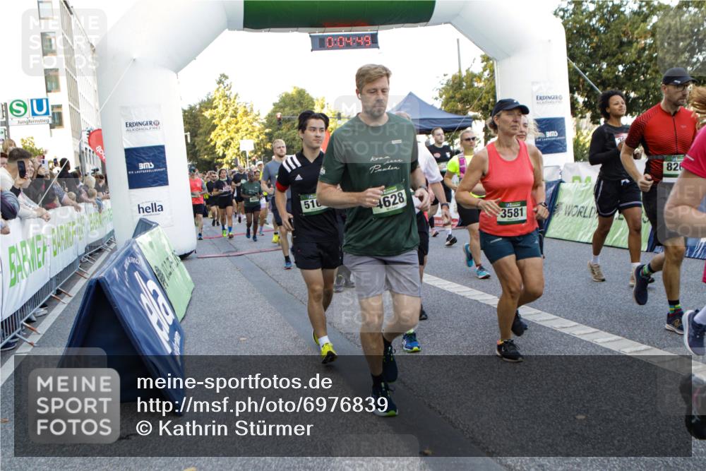 01.09.2024 - BARMER Alsterlauf Kathrin Stürmer Photography http://msf.ph/oto/6976839 01.09.2024 09:13:56 Ziel  meine-sportfotos.de