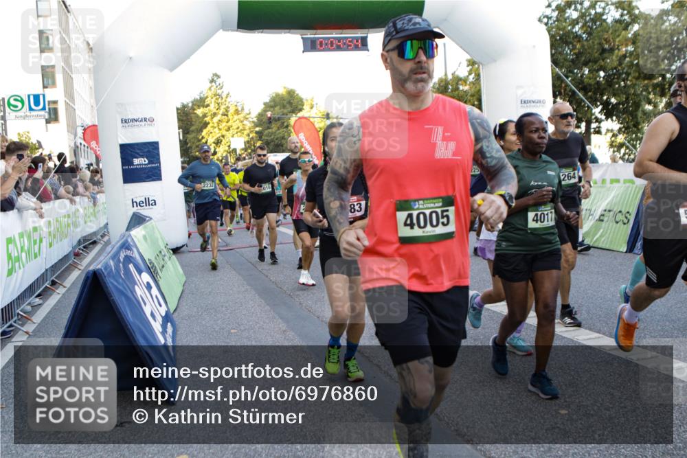 01.09.2024 - BARMER Alsterlauf Kathrin Stürmer Photography http://msf.ph/oto/6976860 01.09.2024 09:14:01 Ziel  meine-sportfotos.de
