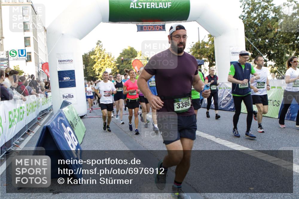 01.09.2024 - BARMER Alsterlauf Kathrin Stürmer Photography http://msf.ph/oto/6976912 01.09.2024 09:14:11 Ziel  meine-sportfotos.de
