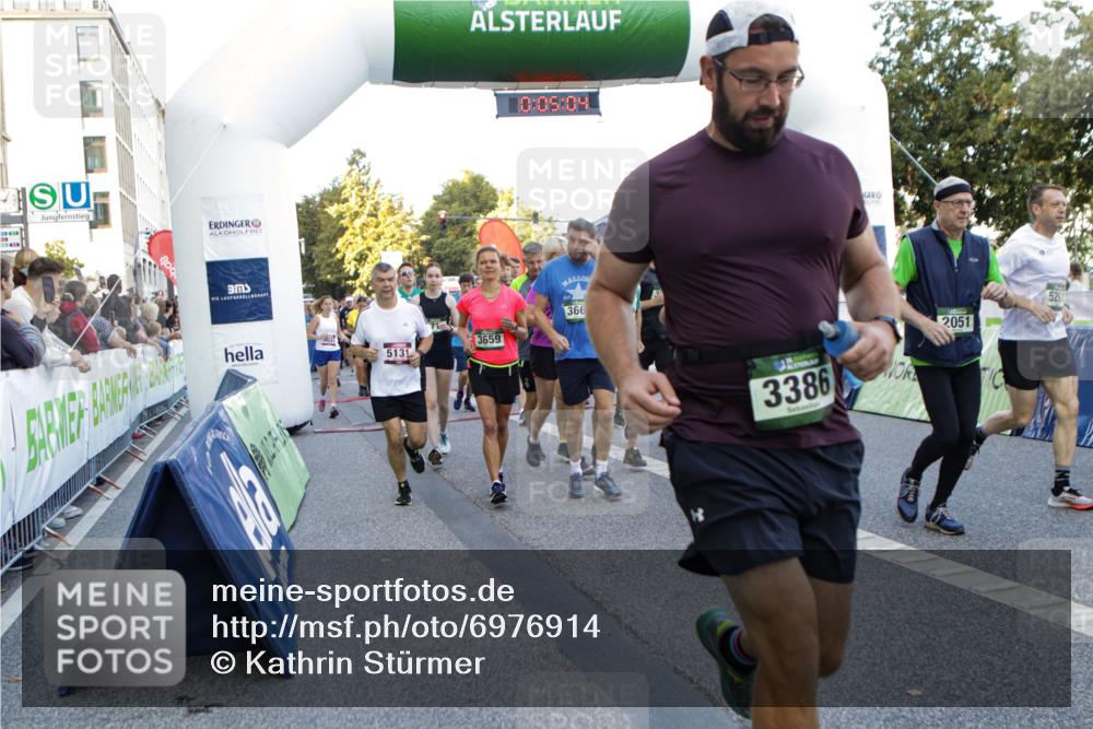 01.09.2024 - BARMER Alsterlauf Kathrin Stürmer Photography http://msf.ph/oto/6976914 01.09.2024 09:14:12 Ziel  meine-sportfotos.de