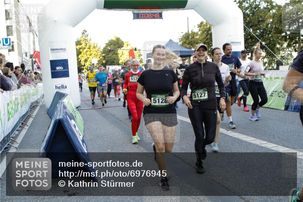 01.09.2024 - BARMER Alsterlauf Kathrin Stürmer Photography http://msf.ph/oto/6976945 01.09.2024 09:08:46 Ziel  meine-sportfotos.de