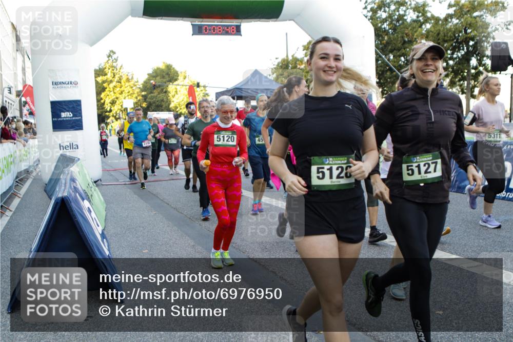 01.09.2024 - BARMER Alsterlauf Kathrin Stürmer Photography http://msf.ph/oto/6976950 01.09.2024 09:08:47 Ziel  meine-sportfotos.de