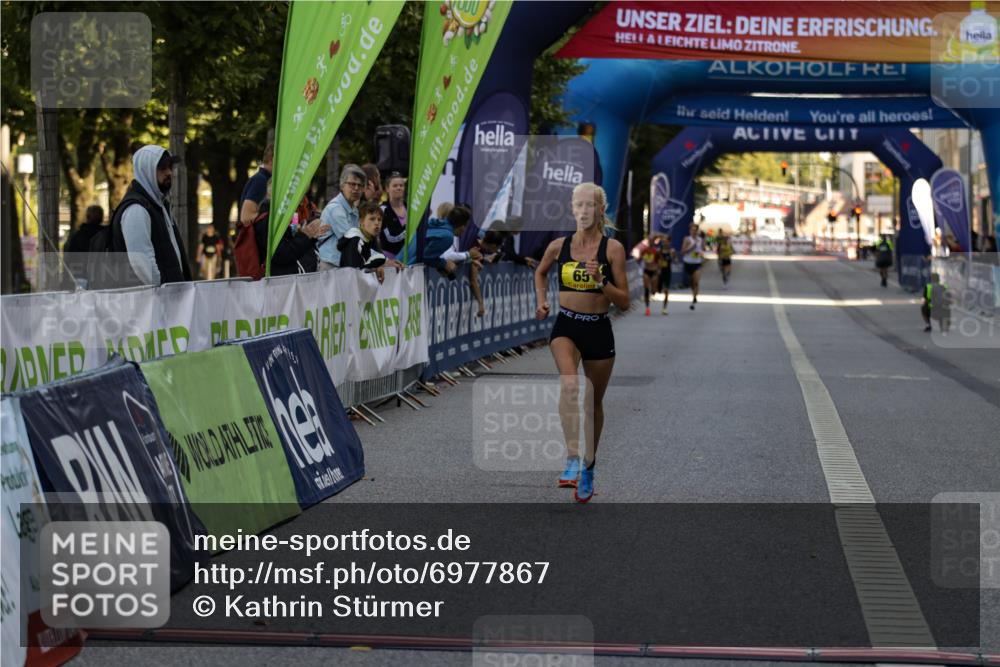 01.09.2024 - BARMER Alsterlauf Kathrin Stürmer Photography http://msf.ph/oto/6977867 01.09.2024 11:09:45 Ziel 65 meine-sportfotos.de