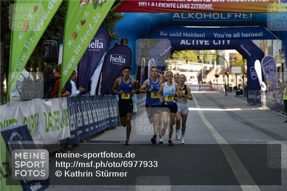 01.09.2024 - BARMER Alsterlauf Kathrin Stürmer Photography http://msf.ph/oto/6977933 01.09.2024 11:10:48 Ziel 54, 59, 61, 62, 73, 76 meine-sportfotos.de
