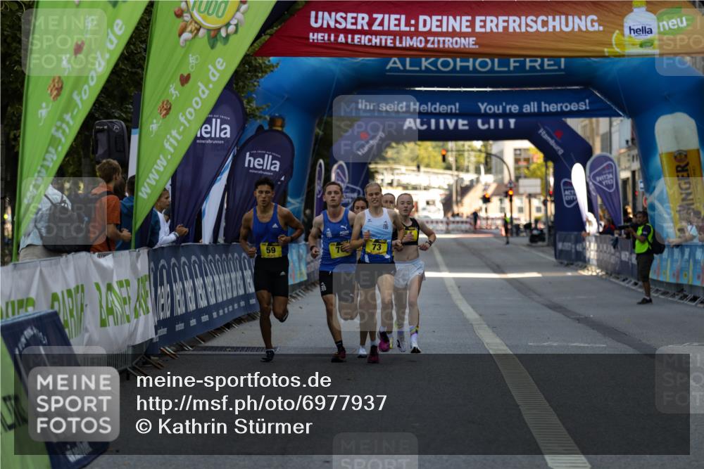 01.09.2024 - BARMER Alsterlauf Kathrin Stürmer Photography http://msf.ph/oto/6977937 01.09.2024 11:10:49 Ziel 54, 59, 61, 62, 73, 76 meine-sportfotos.de